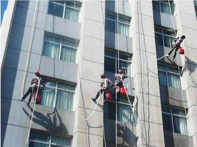 郑州外墙清洗讲解高空外墙清洗时的五种方法