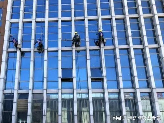 深圳小区高空洗外墙流程(图3)