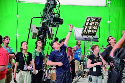 百年光影一路繁花——山东青岛推动影视产业高质量发展(图2)