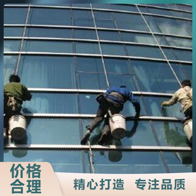 无人机+吊机！高空清障有“高招”