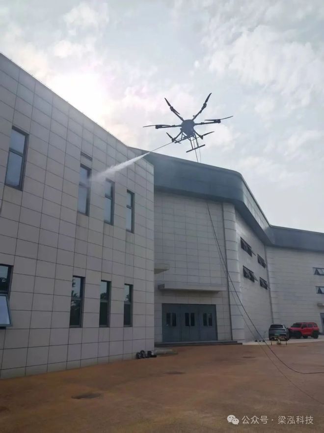 大载重清洗系留无人机