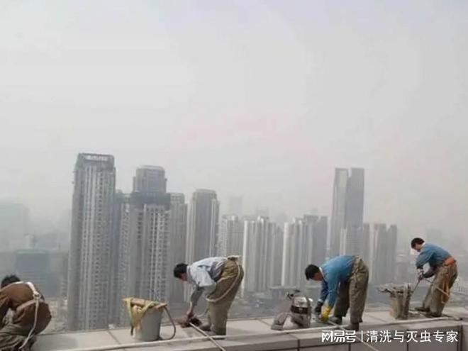 惠州医院高空洗外墙流程