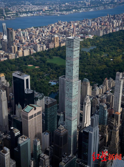 纽约426米高摩天大楼外墙布满裂痕引发多起法律诉讼(图2)