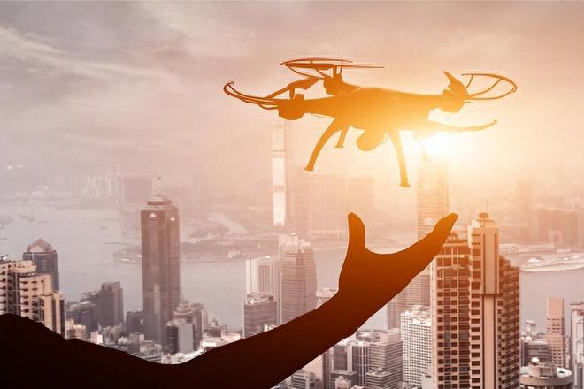 低空经济成为赚钱新走向各大企业探路普通人如何抓住3大风口(图4)