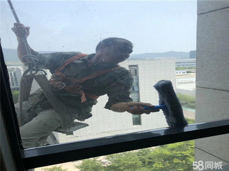 科技赋能智慧城市运维