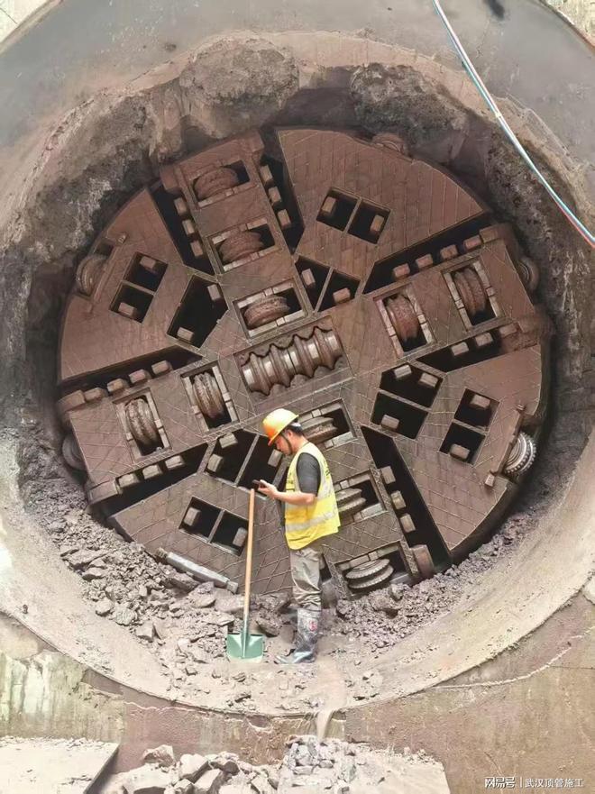 武汉非开挖顶管施工地下管道修复地埋管道水泥管顶管黄冈黄州