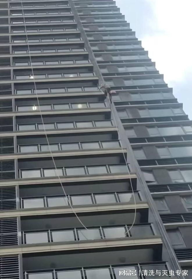 深圳酒店外墙清洗怎么洗(图2)