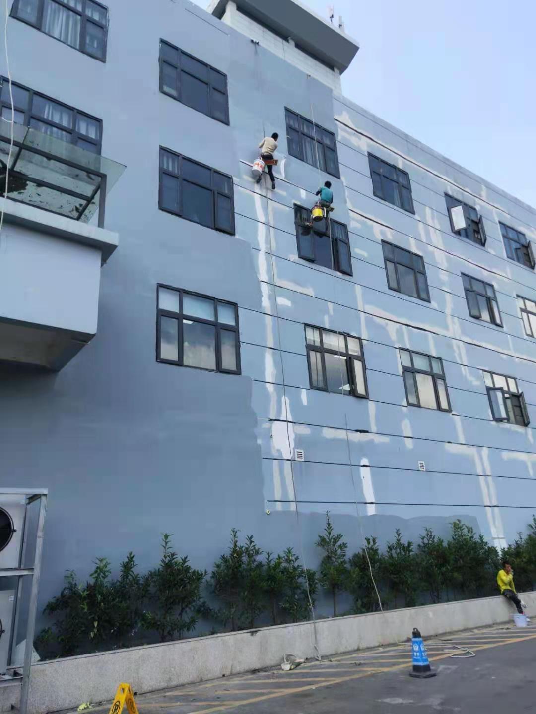 保险业人士解读香港失火建筑理赔：保险会覆盖重建费用装修及财产损失需业主承担