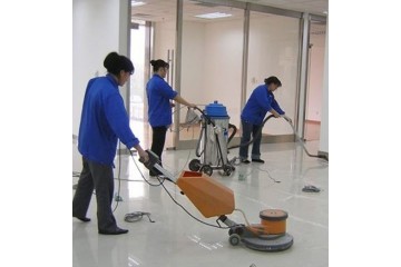 2026年工业洗地机怎么选？水泥地清洗品牌与型号推荐