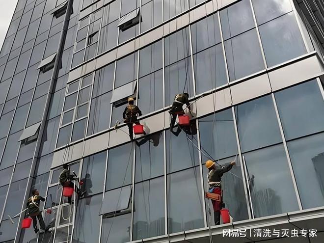 深圳工厂幕墙清洗流程
